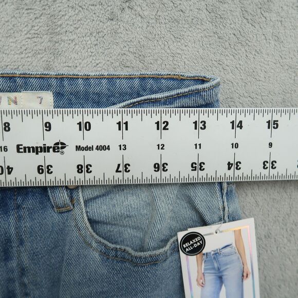 TinselTown Jeans Women's 7 High-Rise Baggy Straight 32.5" Inseam Distressed NWT - Picture 2 of 15